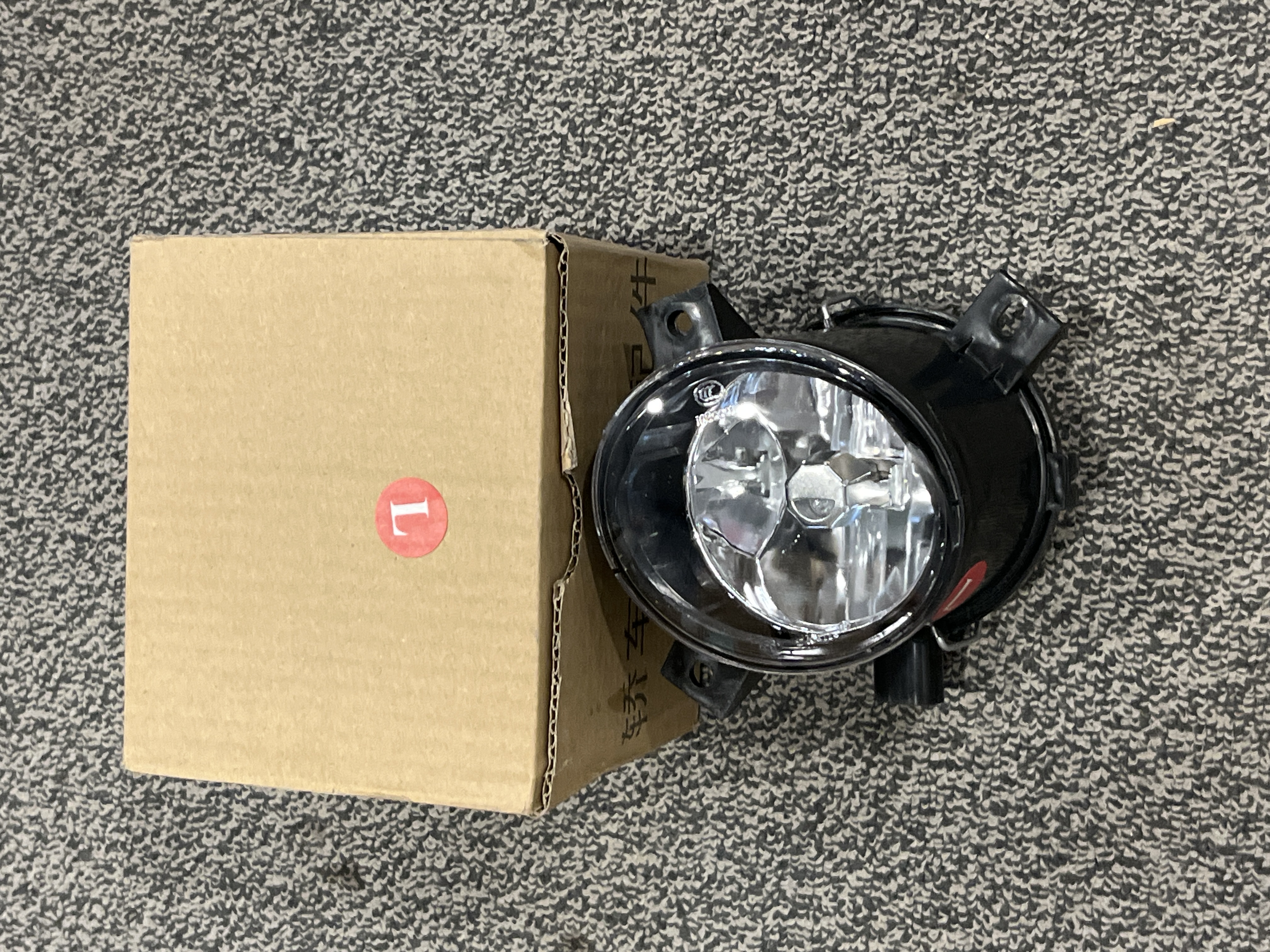 چراغ مه شکن برلیانس 320 چپ
