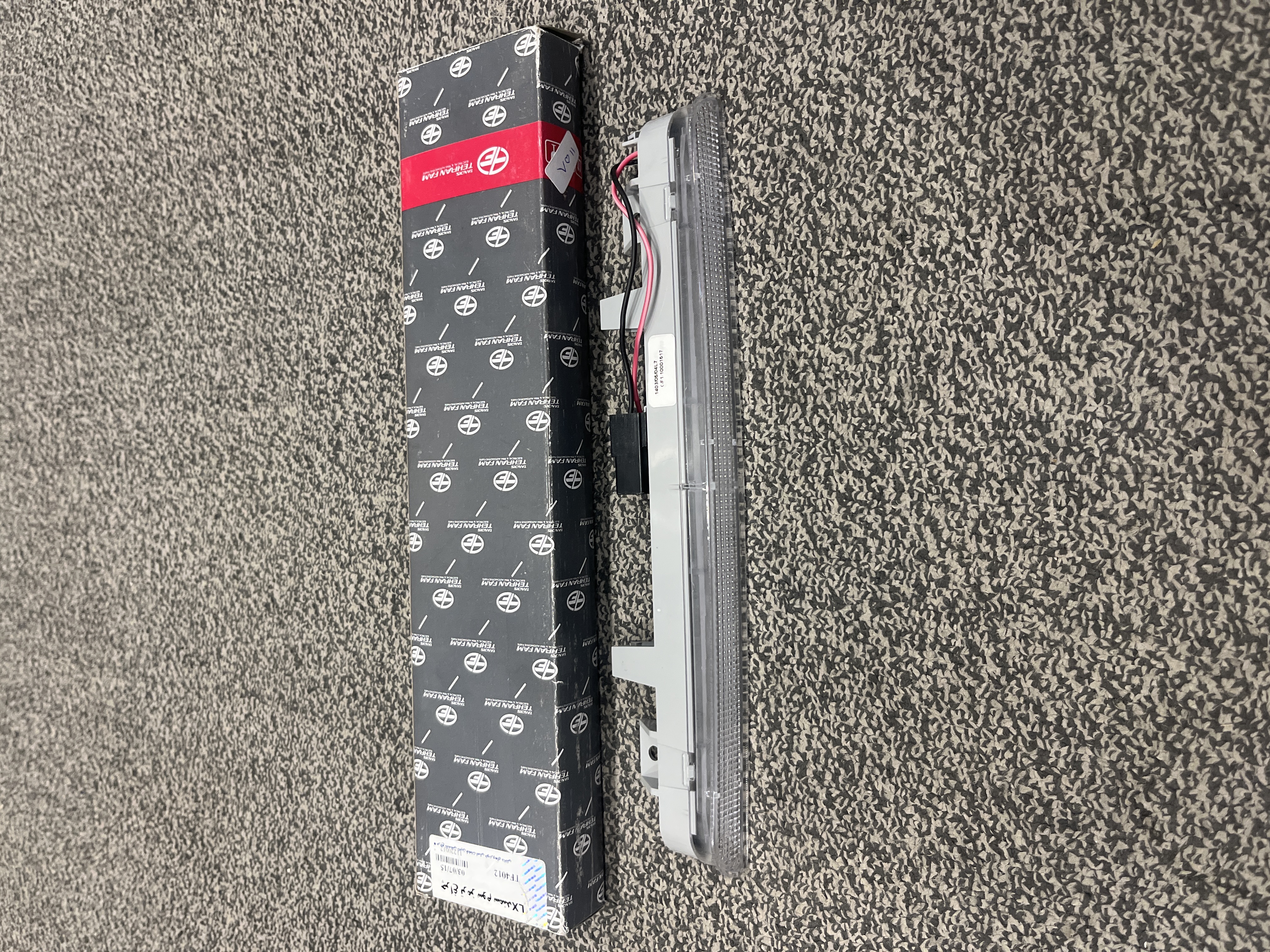 چراغ پشت شيشه 405 اس ال ایکس SLX تهران فام